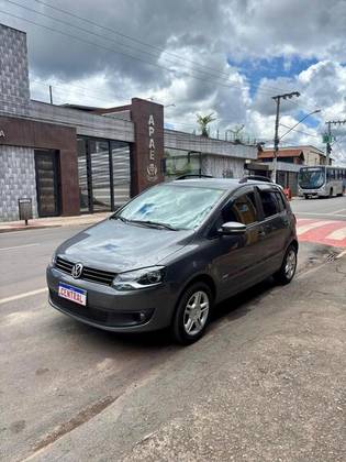 VOLKSWAGEN FOX 1.6 MI 8V FLEX 4P MANUAL